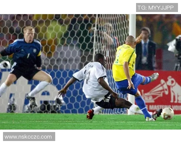 香港足球历史十佳球星盘点 谁是你心目中的最佳球员